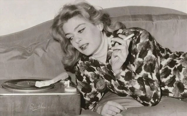 Eκθεση αφιερωμένη στη Μελίνα Μερκούρη