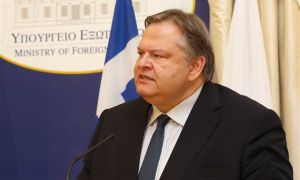 Venizelos calls for national unity, at embassy event with US Greeks