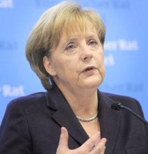 Merkel rules out 'uncontrolled developments' from Greek euro exit
