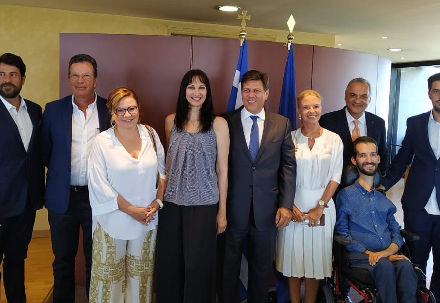 Alternate Minister of Foreign Affairs Miltiadis Varvitsiotis hosts working luncheon for Greek MEPs (MFA, 28 August 2019)