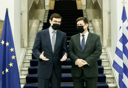 Alternate Minister of Foreign Affairs Miltiadis Varvitsiotis meets with the Spanish State Secretary for the European Union, Juan González-Barba Pera (Athens, 2 February 2021)