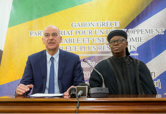 Δηλώσεις Υπουργού Εξωτερικών Νίκου Δένδια μετά το πέρας της συνάντησής του με τον Υπουργό Εξωτερικών της Γκαμπόν, Michael Moussa-Adamo (Libreville, 13.01.2023)