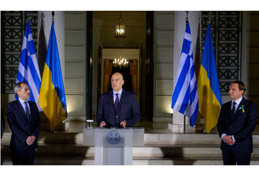 Δήλωση Υπουργού Εξωτερικών Νίκου Δένδια επ’ ευκαιρία της συμπλήρωσης ενός έτους από την έναρξη της ρωσικής εισβολής στην Ουκρανία (24.02.2023)