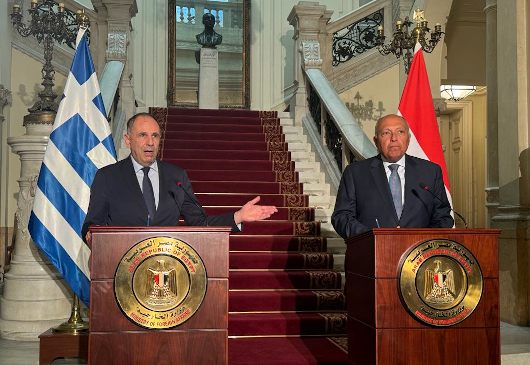 Déclarations du ministre des Affaires étrangères Giorgos Gerapetritis après sa rencontre avec son homologue égyptien, Sameh Shoukry (Le Caire, 17.01.2024)