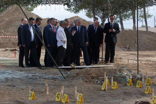 Ο Υπουργός Εξωτερικών της Ελλάδας κ. Ν. Κοτζιάς επισκεπτόμενος την Κυπριακή Δημοκρατία 26-28 Οκτωβρίου 2015.