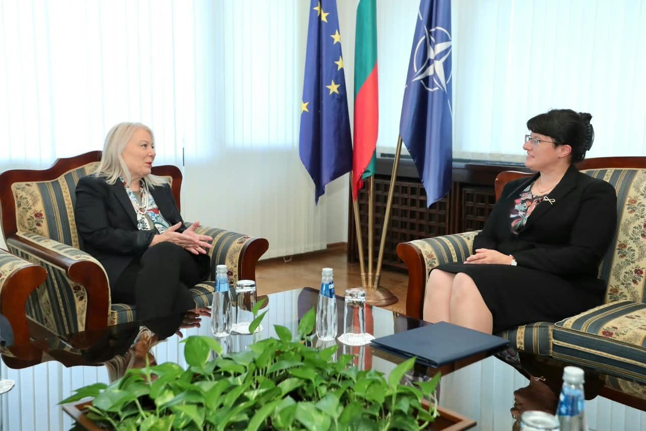 Η Υφυπουργός Εξωτερικών της Βουλγαρίας κα Ivanka Tasheva συναντήθηκε με τη νέα Πρέσβυ της Ελλάδας στη Βουλγαρία