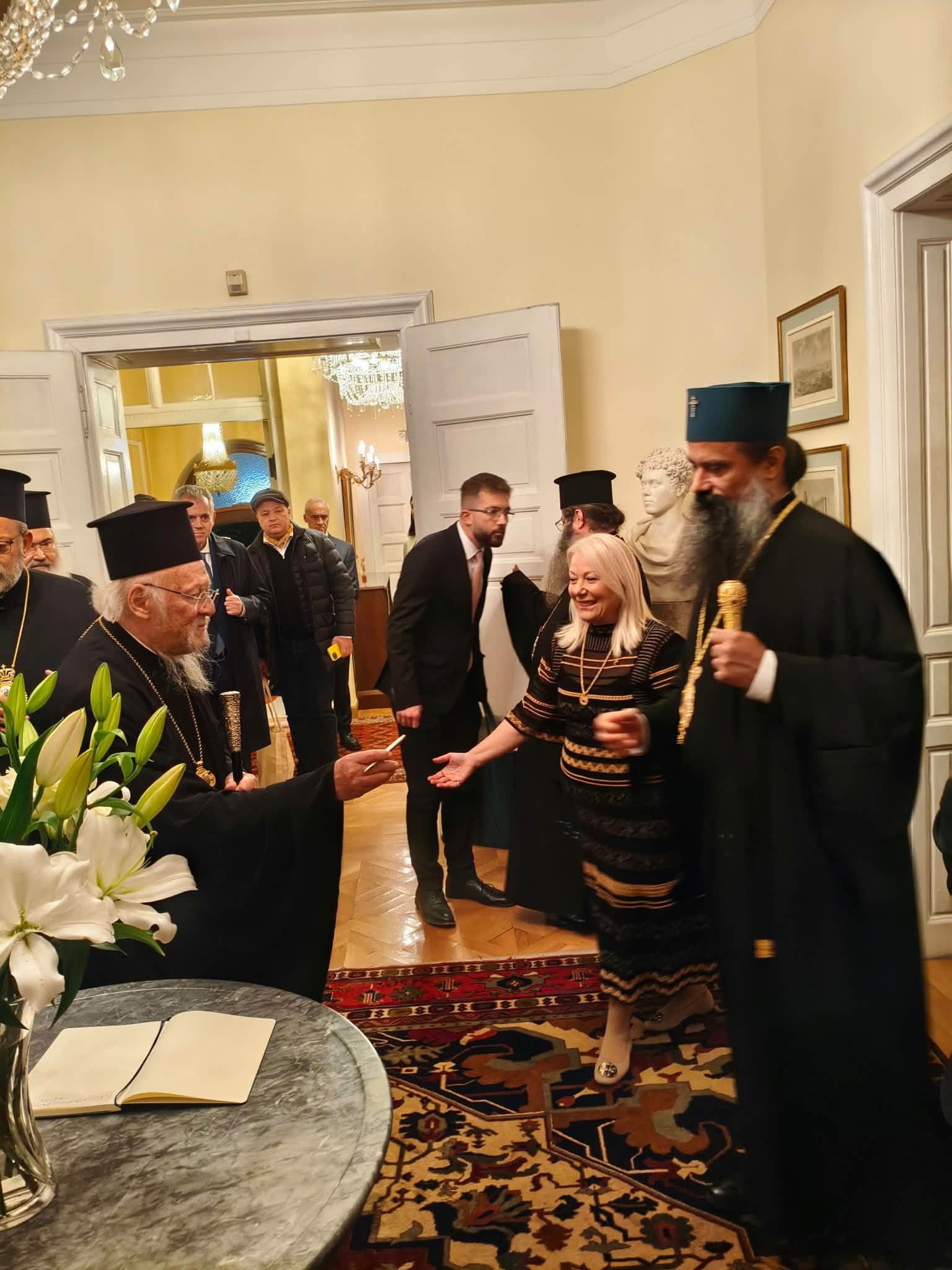 Η Πρέσβυς της Ελλάδος στη Βουλγαρία παρέθεσε επίσημο δείπνο προς τιμήν της Α.Θ.Π. του Οικουμενικού Πατριάρχου κ.κ. Βαρθολομαίου