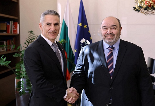 Συνάντηση του Πρέσβη της Ελλάδος στη Σόφια με τον Πρωθυπουργό της Βουλγαρίας