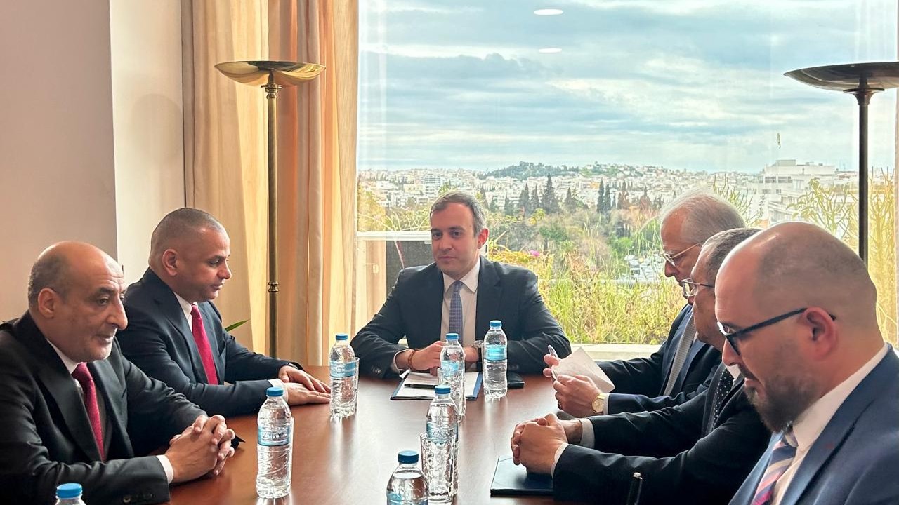 Συνάντηση Υφυπουργού Εξωτερικών Τάσου Χατζηβασιλείου με τον Πρόεδρο της Αρχής Επενδύσεων της Λιβύης, Dr. Ali Mahmoud Hassan Mohammed (Αθήνα, 07.04.2025)