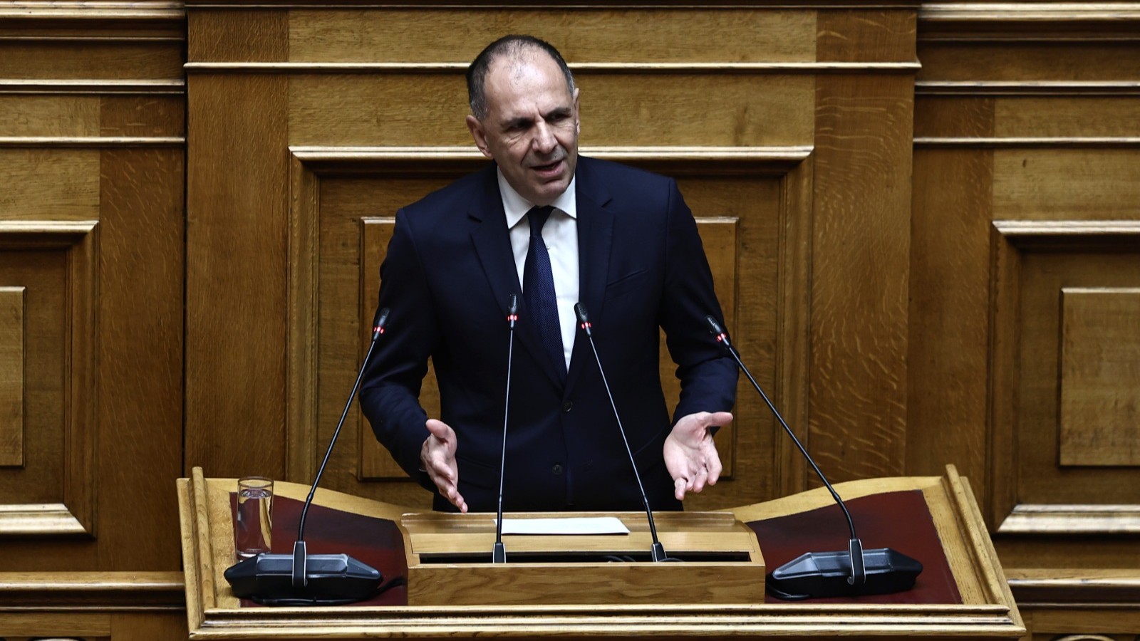 Ομιλία Υπουργού Εξωτερικών, Γιώργου Γεραπετρίτη στη Βουλή των Ελλήνων κατά τη συζήτηση και ψήφιση επί του σχεδίου νόμου: «Κύρωση του Κρατικού Προϋπολογισμού οικονομικού έτους 2026» (15.12.2025)