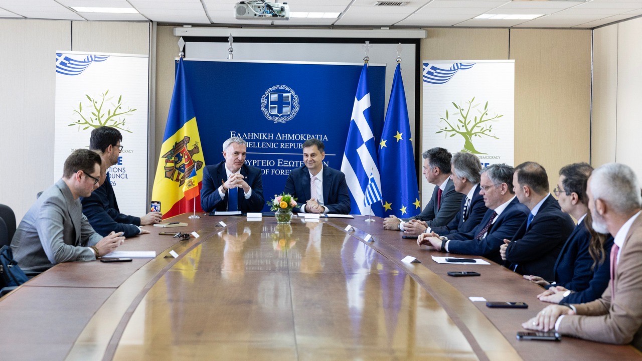Υπογραφή Διακρατικής Συμφωνίας Συνεργασίας μεταξύ της Ελλάδας και της Δημοκρατίας της Μολδαβίας, από τον Υφυπουργό Εξωτερικών, Χάρη Θεοχάρη (Αθήνα, 06.04.2026)