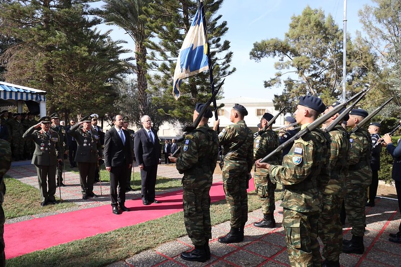 Τελετή απόδοσης τιμών στο στρατόπεδο της ΕΛ.ΔΥ.Κ. στο πλαίσιο του εορτασμού της Ημέρας των Ενόπλων Δυνάμεων στην Κύπρο, παρουσία του Προέδρου της Δημοκρατίας Κωνσταντίνου Τασούλα (Λευκωσία, 21.11.2025
