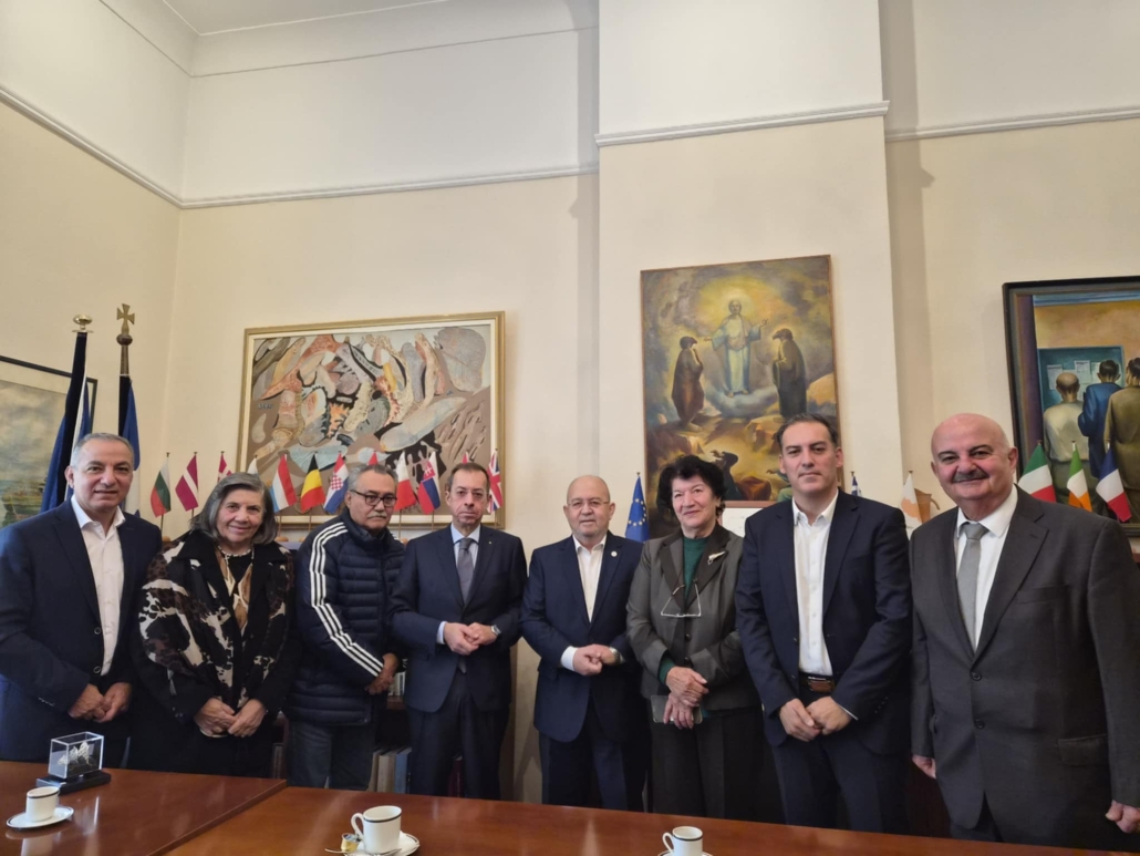 Εθιμοτυπική συνάντηση του Πρέσβεως της Ελλάδος στην Κύπρο με την Επιτροπή Κατεχόμενων Δήμων (Λευκωσία, 8.1.2026)