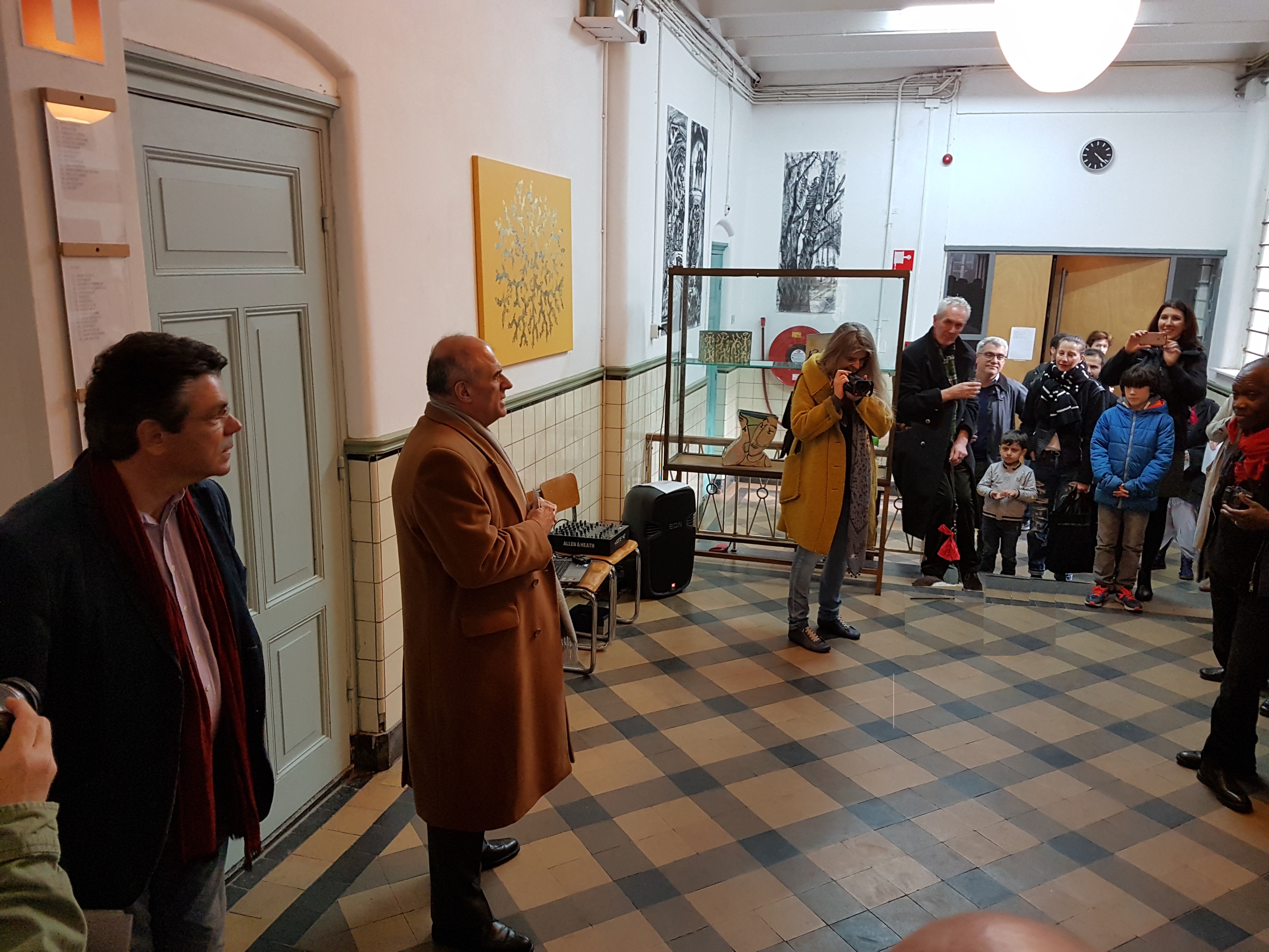 Eκθεσης Zωγραφικής Τριλογία 