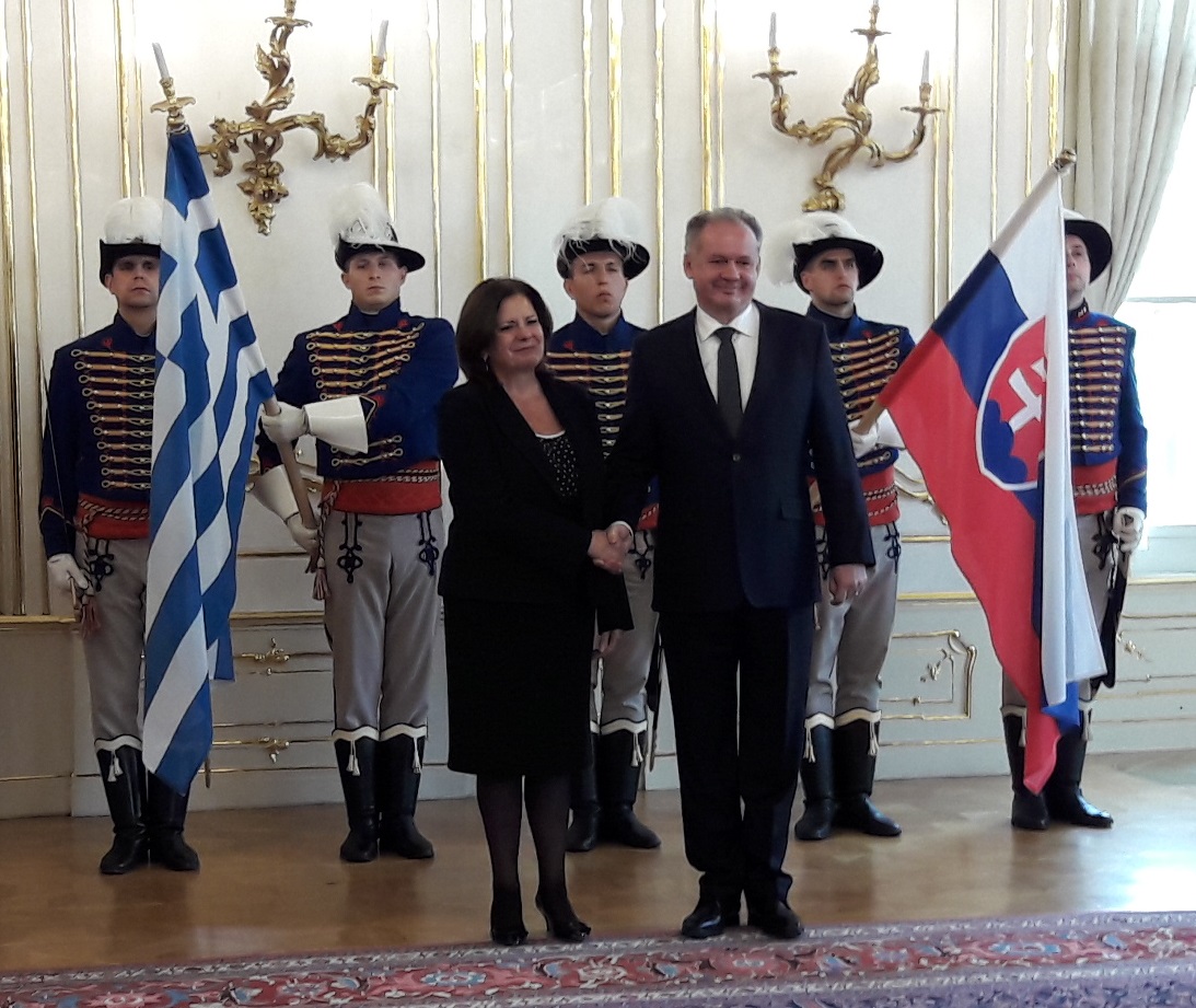 Presentation of Credentials from Ambassador Mrs Maria Louisa Marinakis to President of Slovak Republic<br />