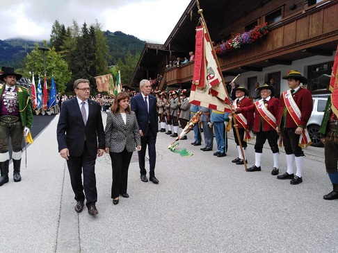 Die griechische Staatspräsidentin Κ. Sakellaropoulou nahm an der Eröffnung des Europäischen Forums Alpbach teil