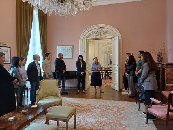 Besuch von griechischen Studierenden und Wissenschaftlern in der Griechischen Botschaft