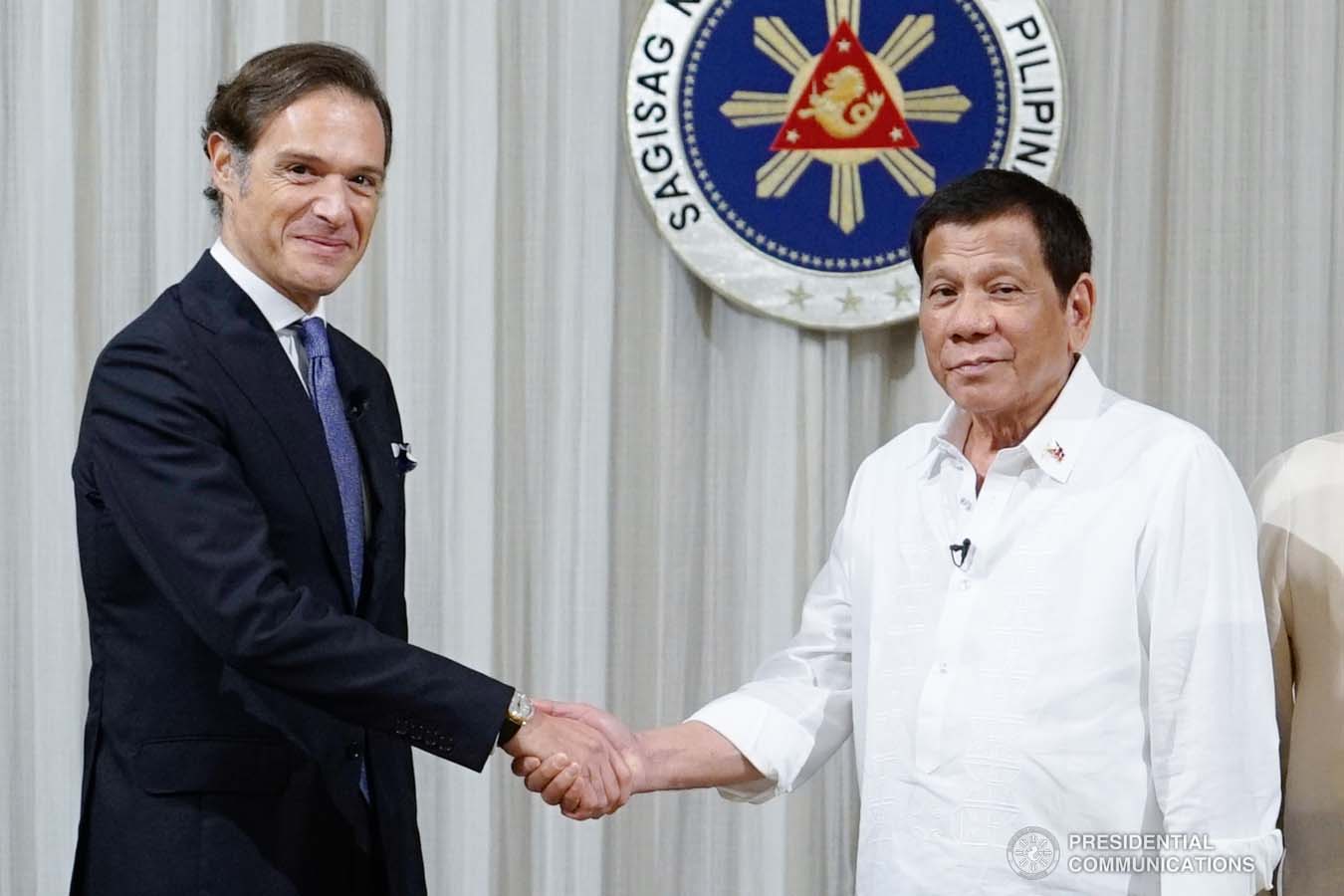 Snapshots of the ceremony of Presentation of Credentials