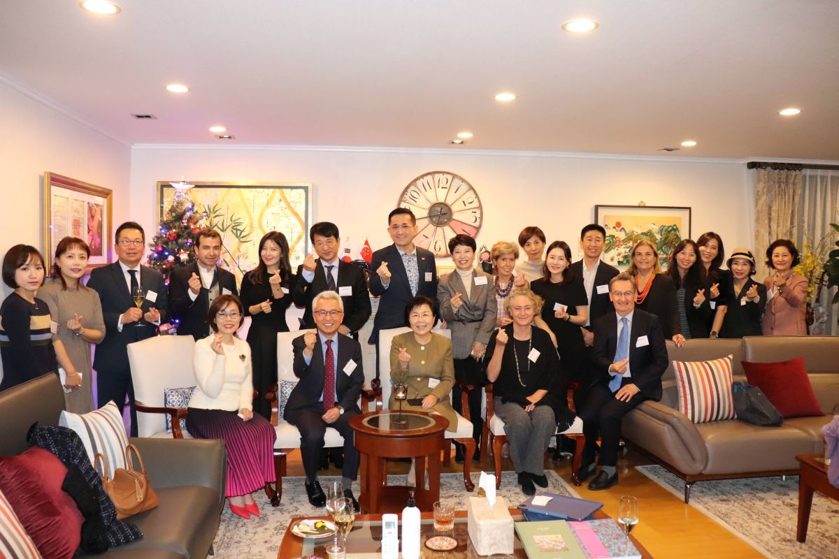 Talk on Present and Future of K-Culture by Ahn Ho-sang