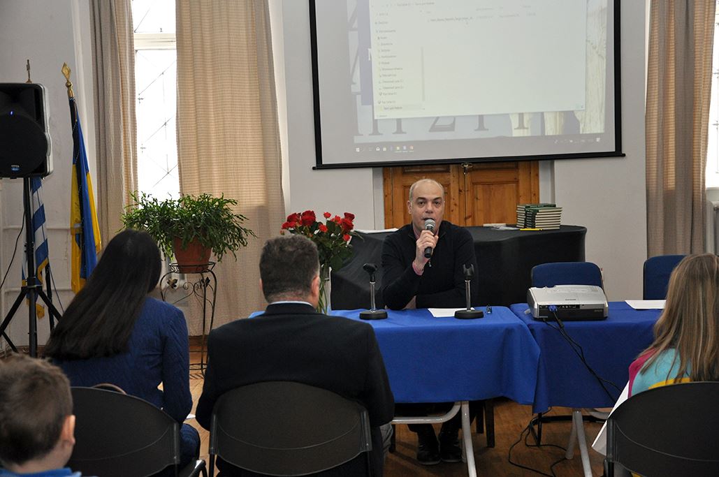 Всесвітній день грецької мови відзначили у різних куточках України