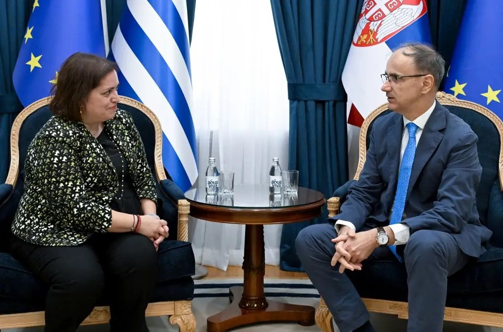 Συνάντηση της Πρέσβεως της Ελλάδας με τον Πρωθυπουργό της Σερβίας